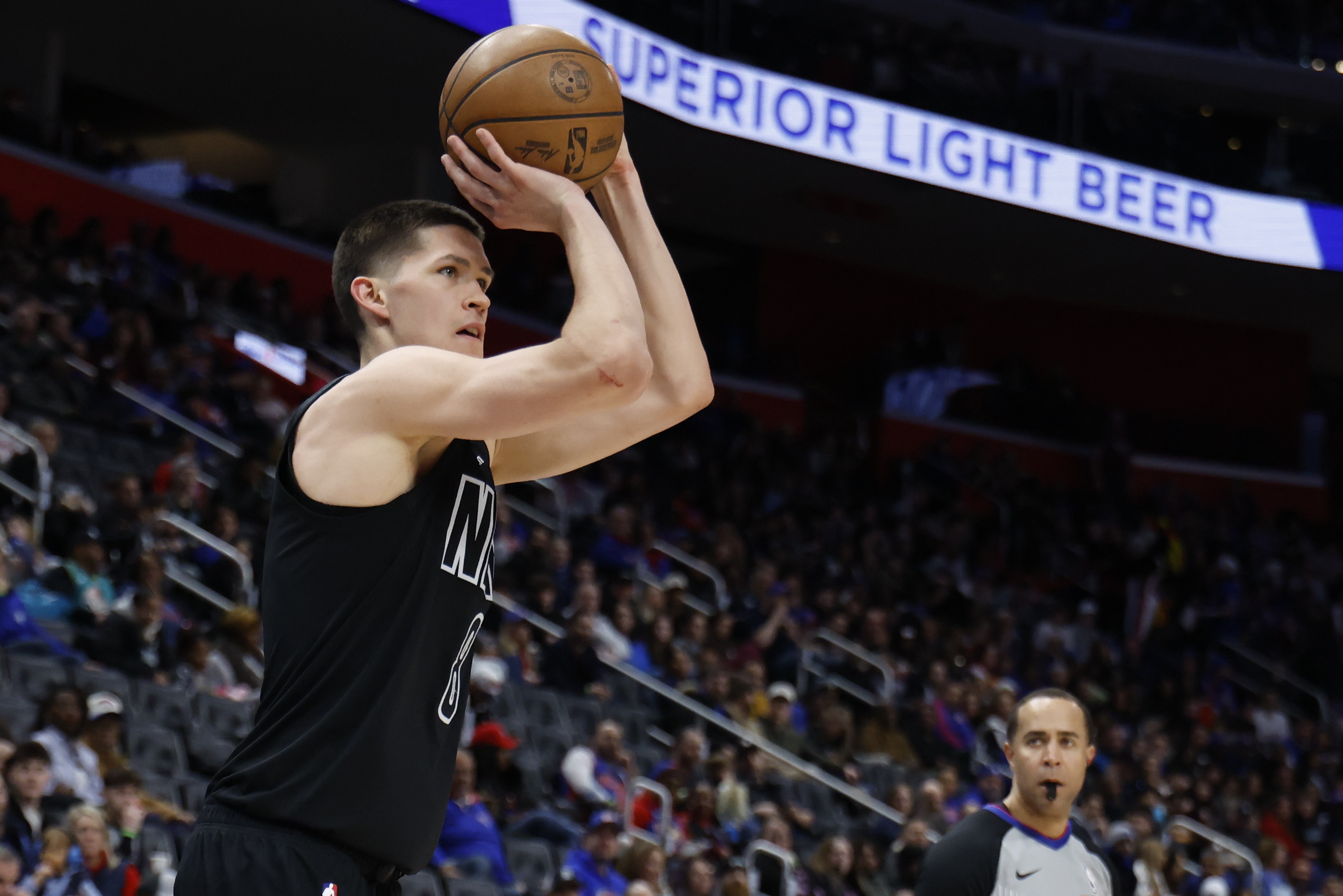 pg电子手机版-生涯新高！8号秀杰明12中8&amp;6记三分拿下26分4板2助